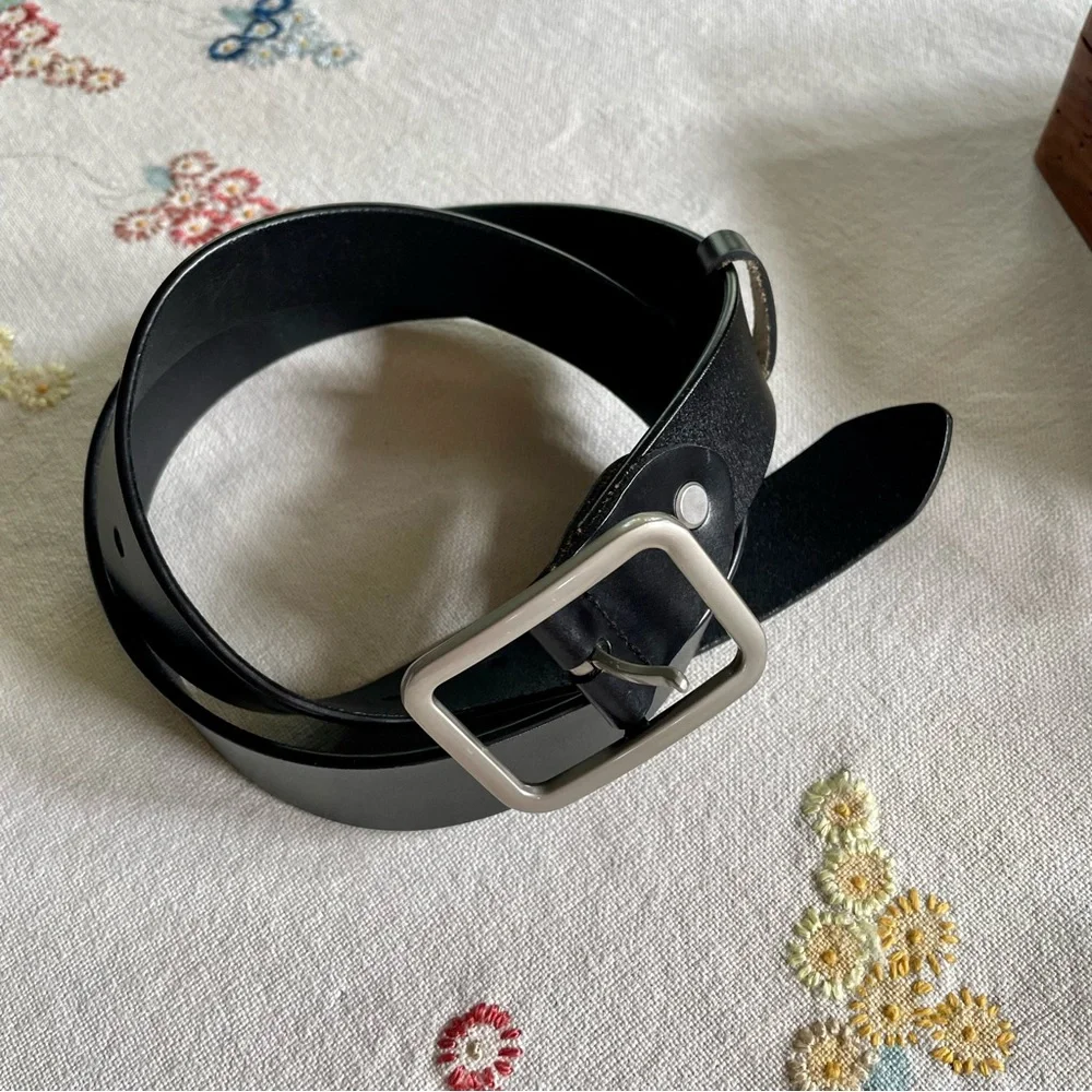 Black Leather Belt with Rectangular Silver Buckle. 40